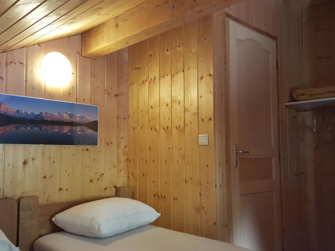 Magnificent Chalet On The Mountain Slopes Les Gets Esterno foto
